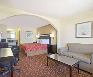 Photo 5 - Days Inn by Wyndham Hammond