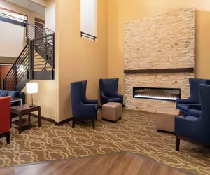 Photo 4 - Comfort Suites
