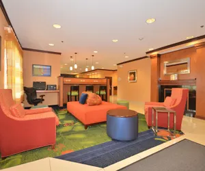 Photo 3 - Fairfield Inn & Suites by Marriott - Jefferson City