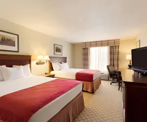 Photo 4 - Country Inn & Suites by Radisson, Nevada, MO