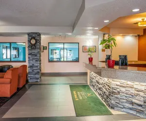 Photo 5 - Quality Inn & Suites South Bend Airport