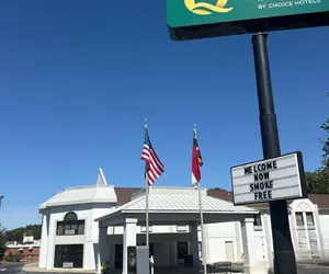 Photo 2 - Quality Inn And Suites