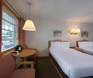 Photo 4 - Americas Best Value Inn & Suites Lake George