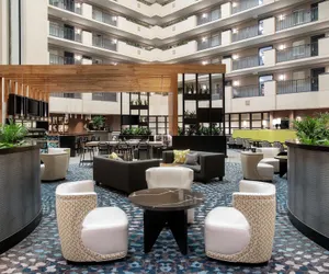Photo 5 - Embassy Suites by Hilton Orlando Airport