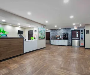 Photo 3 - Extended Stay America Suites Washington DC Alexandria Landma