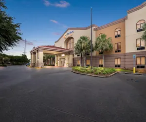 Photo 2 - Comfort Suites Daphne - Mobile East Bay