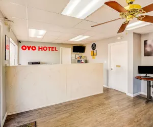 Photo 2 - OYO Hotel Texarkana North Heights AR Hwy I-30