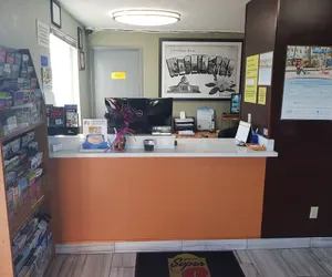 Photo 5 - Super 8 by Wyndham Shelton