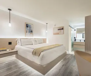 Photo 4 - The Vietta Hotel