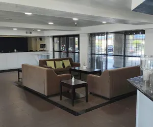 Photo 3 - Rancho Cordova Inn