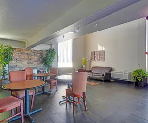 Photo 3 - Travelers inn by OYO Wichita Falls