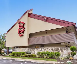 Photo 2 - Red Roof Inn Huntington