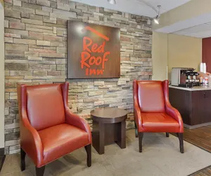 Photo 3 - Red Roof Inn Huntington