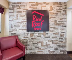 Photo 4 - Red Roof Inn Columbus West - Hilliard