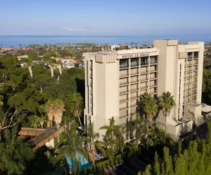 Photo 2 - Hotel La Jolla, Curio Collection by Hilton