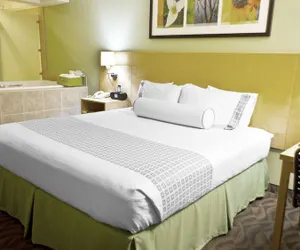 Photo 4 - Hotel Nexus, BW Signature Collection