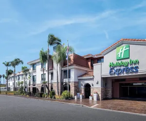 Photo 2 - Holiday Inn Express San Diego - SeaWorld Area by IHG