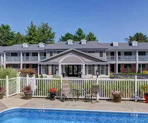 Photo 2 - Port Inn & Suites Kennebunk, an Ascend Collection Hotel