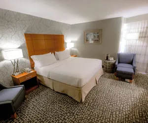 Photo 4 - Holiday Inn Raleigh Downtown - Capital by IHG
