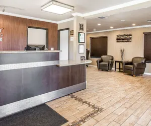 Photo 5 - Quality Inn & Suites Woodland - Sacramento Airport