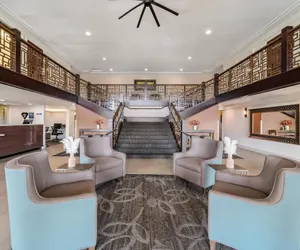 Photo 4 - Best Western Plus Hilltop Inn