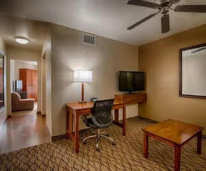 Photo 4 - Holiday Inn Express & Suites Grand Canyon by IHG