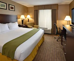 Photo 5 - Holiday Inn Express Brockton - Boston by IHG