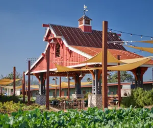 Photo 5 - Sheraton Fairplex Suites & Conference Center