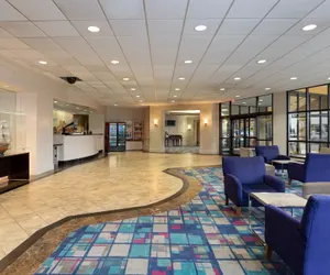 Photo 5 - La Quinta Inn & Suites by Wyndham Secaucus Meadowlands