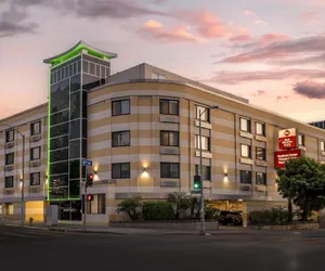 Photo 2 - Best Western Plus LA Mid Town Hotel