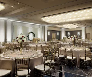 Photo 2 - Sheraton Cerritos Hotel