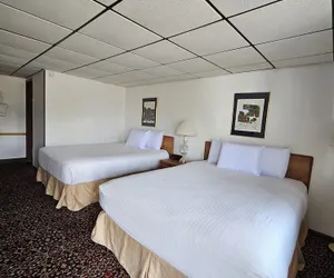 Photo 5 - Knights Inn Mackinaw City