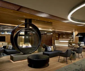Photo 2 - Kimpton Hotel Palomar Los Angeles Beverly Hills by IHG