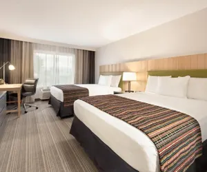 Photo 5 - Country Inn & Suites by Radisson, Chippewa Falls, WI