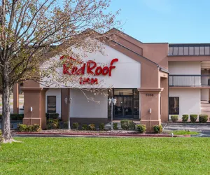 Photo 2 - Red Roof Inn Texarkana