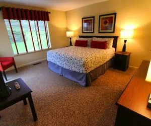 Photo 4 - Brewster Green Resort