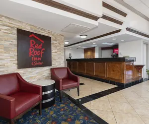 Photo 3 - Red Roof Inn & Suites Macon