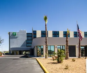 Photo 2 - Holiday Inn Victorville, an IHG Hotel