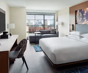 Photo 4 - Marriott Knoxville Downtown