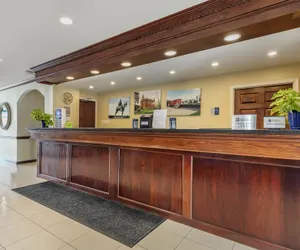 Photo 3 - Best Western Battlefield Inn