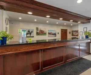 Photo 4 - Best Western Battlefield Inn