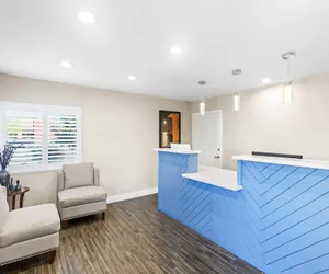 Photo 2 - Travelodge by Wyndham Santa Rosa Wine Country