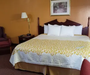 Photo 4 - Days Inn by Wyndham Amherst