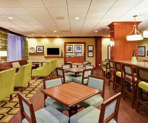 Photo 3 - Hampton Inn Chicago - Gurnee