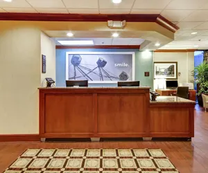 Photo 4 - Hampton Inn Chicago - Gurnee