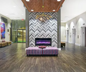 Photo 3 - Holiday Inn Downtown Memphis by IHG