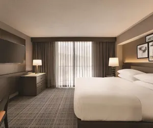 Photo 2 - Embassy Suites by Hilton Richmond
