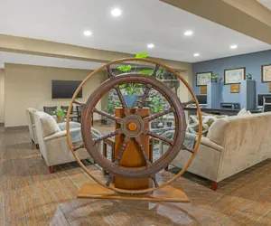 Photo 5 - Best Western Maritime Inn