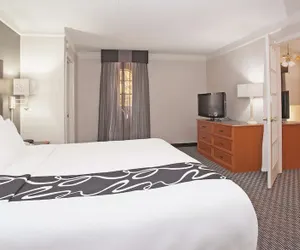 Photo 2 - La Quinta Inn by Wyndham Salt Lake City Midvale