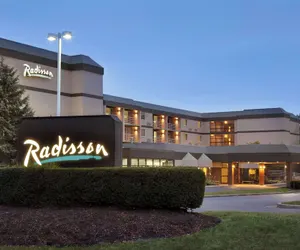 Photo 2 - Radisson Hotel Akron/Fairlawn